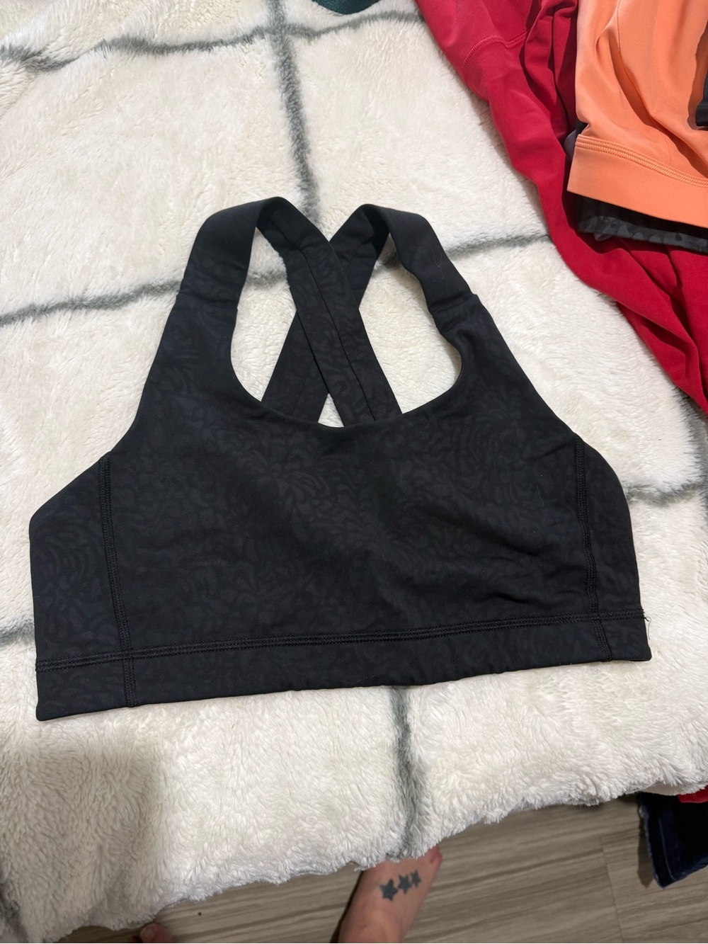 Woman’s size 10 lululemon Black Cross-Back Sports Bra